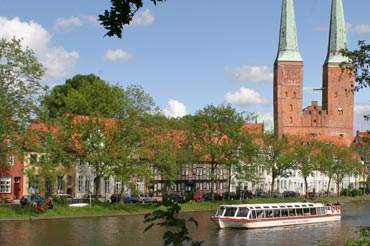 Lübecker Stadtrundfahrten auf dem Ausflugsboot